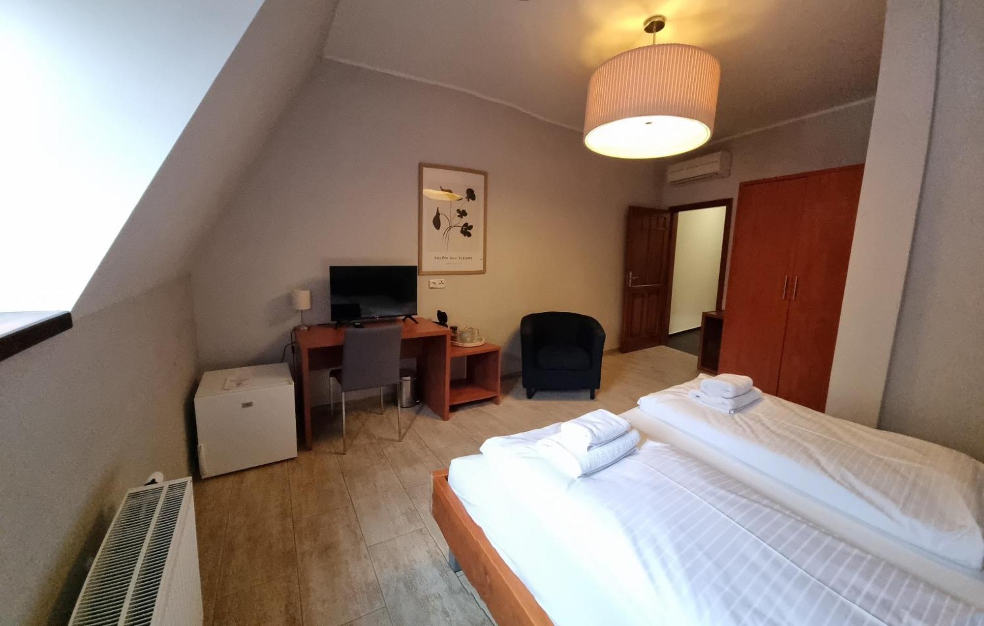 Nevinne Apartmany Kolin Ngoại thất bức ảnh